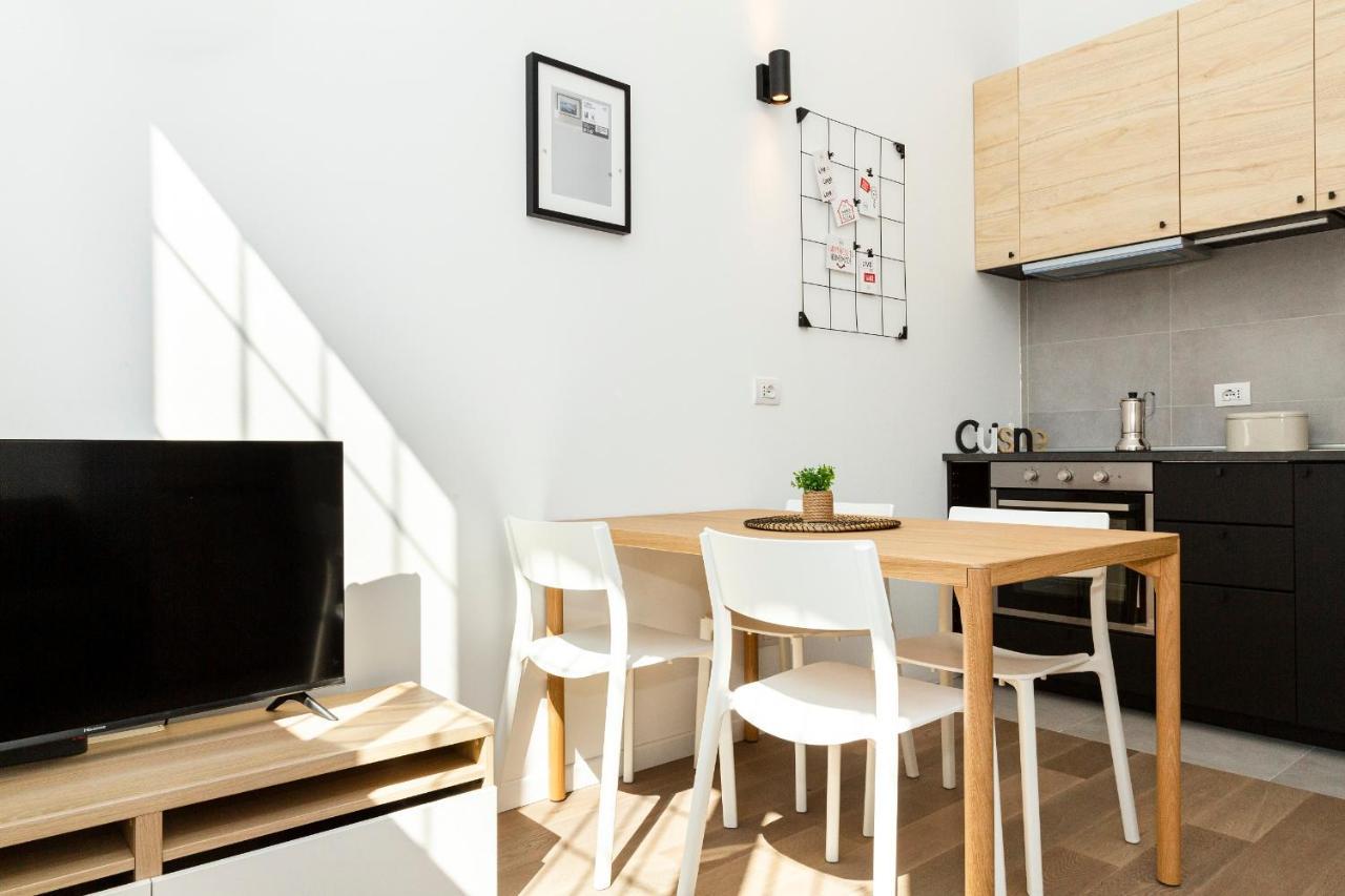 Joivy Contemporary Apartments In Historical Giambellino-Lorenteggio Μιλάνο Εξωτερικό φωτογραφία